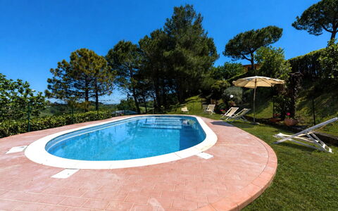 Villa Quintino: Blau, Schwimmbad, Resort, Garten, Landscaping, Schatten, Gartenmöbel, Eco Hotel, Hinterhof, Garten