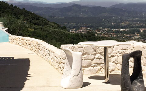 Villetta Farfallina: Wand, Urlaub, Baum, Tourismus, Die Architektur, Haus, Tabelle, Möbel, Gebäude, Villa