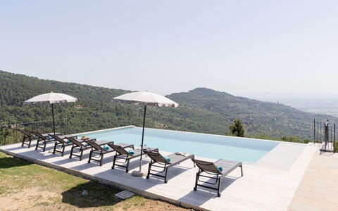 Villa Maddalena alla Guglielmesca: Gartenmöbel, Schwimmbad, Sonnenliege, Resort, Stuhl, Schatten, Eco Hotel, Design, Läge, Grat