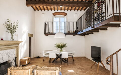 Rocca Loft: Gebäude, Wand, Fenster, Wohngebiet, Nachbarschaft, Fassade, Haus, \Stadt, Zuhause, Balkon