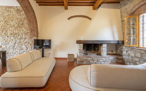 Casale delle Lupe, Campiglia Marittima: Wand, Interior Design, Möbel, Flooring, Fussboden, Decke, Beleuchtung, Zimmer, Zuhause, Wohnzimmer