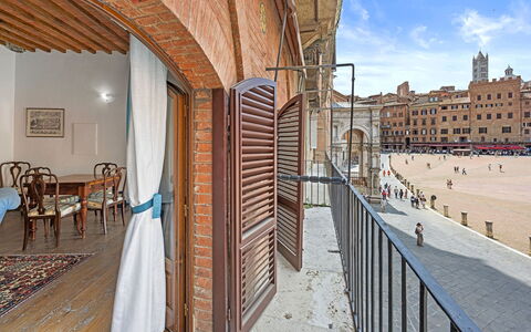 La Piazza Grand Vista Apartments: Nachbarschaft, Wohnung, Urban Design, Mischnutzung, Backstein, Balkon, Daylighting