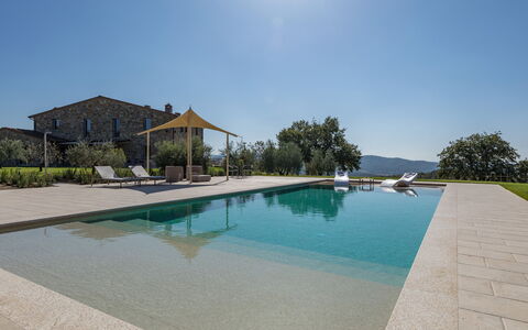 La Calcinaia Country Villa, Bucine: Schwimmbad, Landscaping, Flagstone