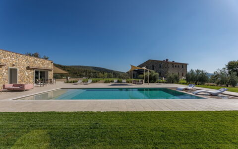 La Calcinaia Country Villa, Bucine: Landschaft, Grundstueck, Einfach, Estate, Schwimmbad, Bauernhaus, Landscaping, Villa