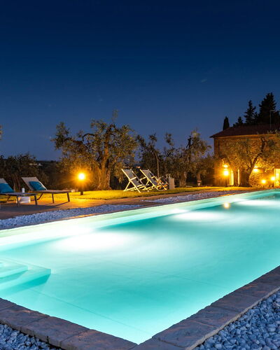 Villa Monnalisa 12: Schwimmbad, Blau, Resort, Verbundwerkstoff, Estate, Thermae, Eco Hotel, Hazienda, Villa, Bauernhaus