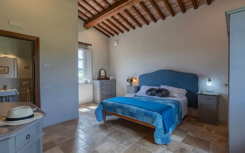Le Colombelline 12: Möbel, Interior Design, Wand, Flooring, Fussboden, Decke, Schlafzimmer, Bett, Zimmer, Zuhause