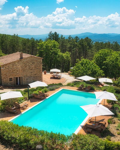 Podere Santa Croce 10: Eco Hotel, Schwimmbad, Plantage, Estate, Resort, Landwirtschaft, Bauernhaus, Villa, Landscaping, Hotel