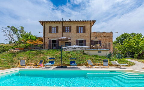 Casa Eusebia 8+2: Wohngebiet, Schwimmbad, Estate, Villa, Bauernhaus, Hazienda, Landscaping, Eco Hotel, Gartenmöbel, Balkon