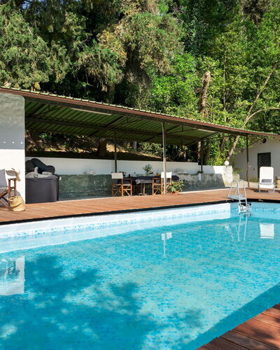 Villa Manganelli 12: Schwimmbad, Gartenmöbel, Resort, Schatten, Freizeit, Sonnenliege, Eco Hotel, Hotel, Deck, Läge