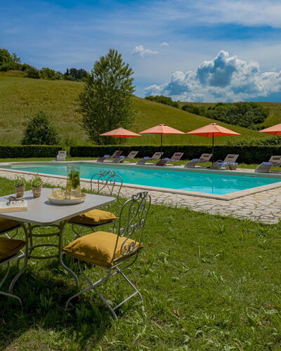 Villa Iside 8: Garten, Schwimmbad, Rasen, Eco Hotel, Resort, Landscaping, Gartenmöbel, Park, Hazienda, Bauernhaus