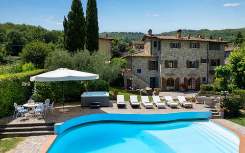 Casa Paggetti 8: Schwimmbad, Blau, Resort, Thermae, Gartenmöbel, Eco Hotel, Hazienda, Estate, Villa, Sonnenliege