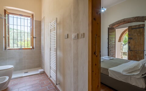 Casale le Lupe Apartments: Wand, Decke, Zimmer, Backstein, Holzbeize, Hartholz, Gips