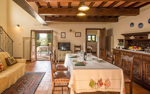 Città della Pieve 300: Eigentum, Zimmer, Gebäude, Interior Design, Decke, Möbel, Grundeigentum, Zuhause, Haus, Wohnzimmer