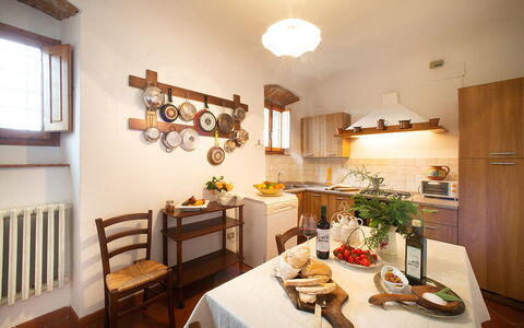 Le Vasche: Zimmer, Eigentum, Interior Design, Möbel, Gebäude, Decke, Zuhause, Haus, Wohnzimmer, Grundeigentum