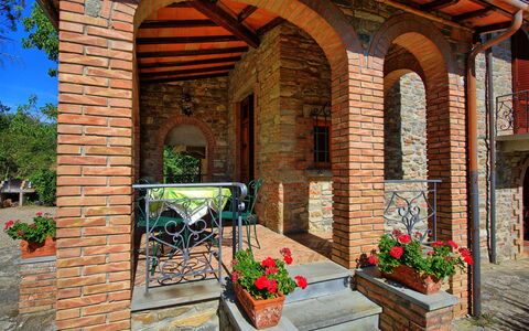 Casale Ambra: Eigentum, Gebäude, Bogen, Grundeigentum, Haus, Zuhause, Die Architektur, Backstein, Veranda, Mauerwerk