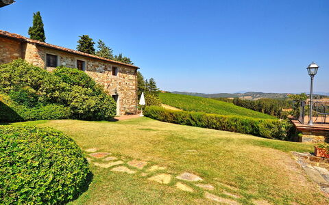 Tenuta: Eigentum, Gras, Gebäude, Estate, Garten, Haus, Himmel, Rasen, Die Architektur, Baum
