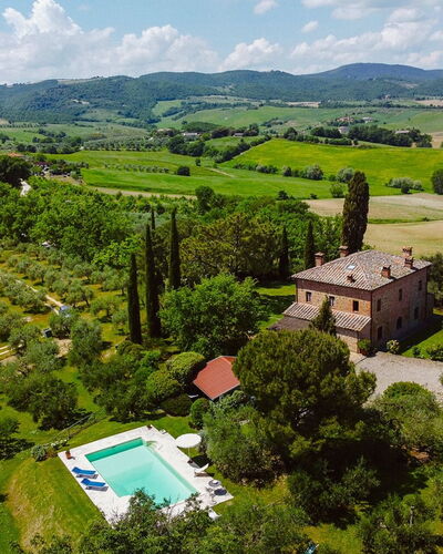 Villa Scianellone: Schwimmbad, Baum, Landschaft, Wohngebiet, Vogelperspektive, Resort, Luftaufnahmen, Estate, Landscaping, Design