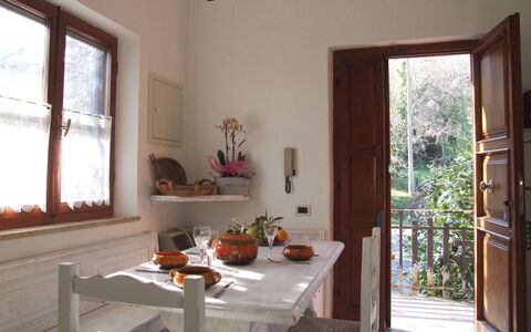 Villa Agrifogli: Zimmer, Eigentum, Möbel, Gebäude, Interior Design, Haus, Tabelle, Zuhause, Fenster, Fussboden