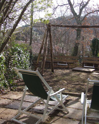 Villa Agrifogli: Baum, Eigentum, Naturschutzgebiet, Biome, Botanik, State Park, Stuhl, Pflanze, Wald, Haus