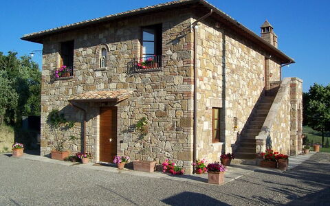 Casale Biancospino: Eigentum, Haus, Gebäude, Wand, Hütte, Die Architektur, Fassade, Zuhause, Himmel, Ländliches Gebiet