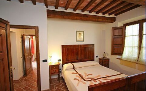 Casale Biancospino: Zimmer, Eigentum, Schlafzimmer, Möbel, Gebäude, Bett, Interior Design, Haus, Decke, Suite
