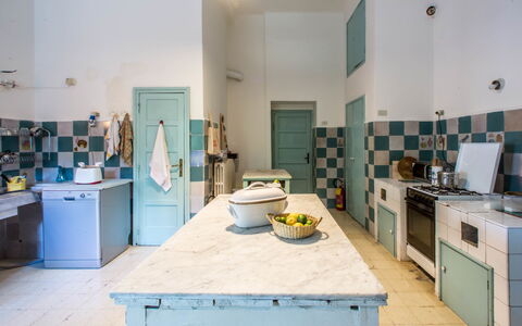 Marina Dei Ronchi Prestige: Zimmer, Küche, Eigentum, Grün, Türkis, Blau, Möbel, Countertop, Gebäude, Haus